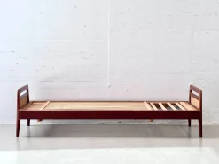 Schweizer Teak Bett mit Rattan Flechtung, 1950er