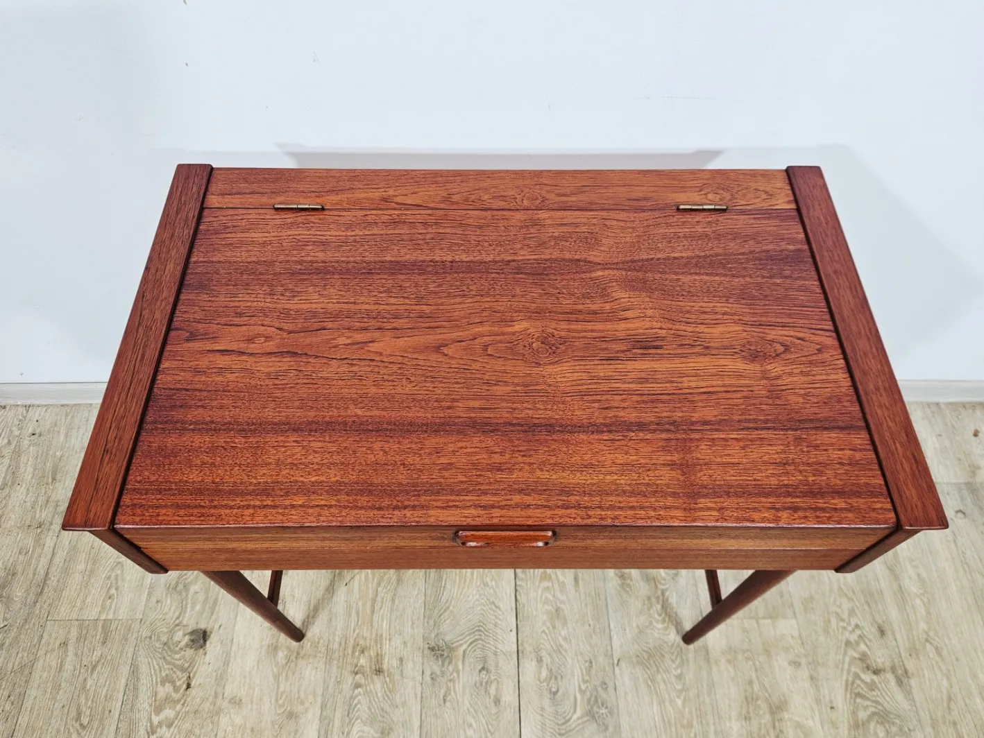 Skandinavischer Vintage Frisiertisch aus Teak, 1960er