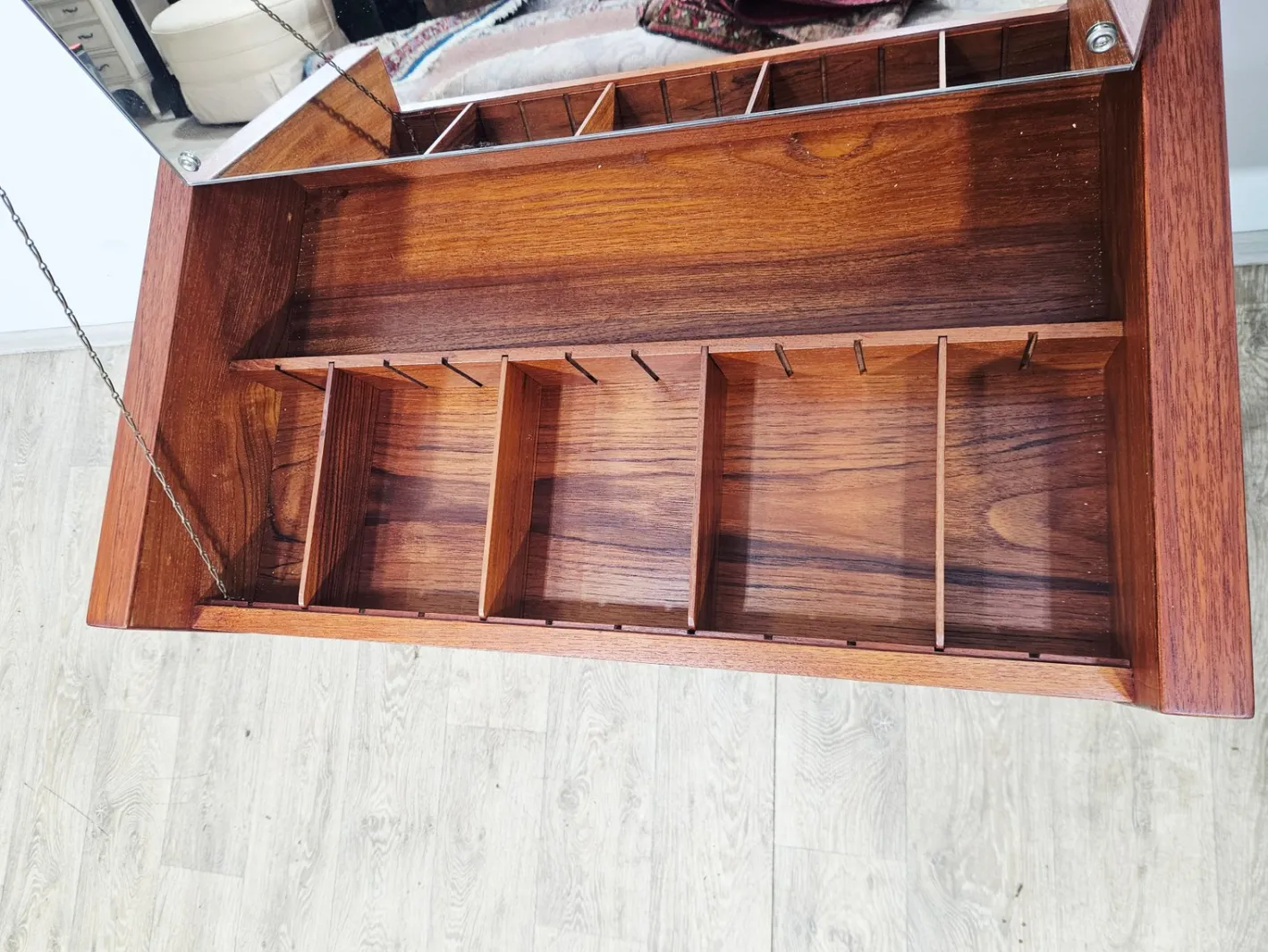 Skandinavischer Vintage Frisiertisch aus Teak, 1960er