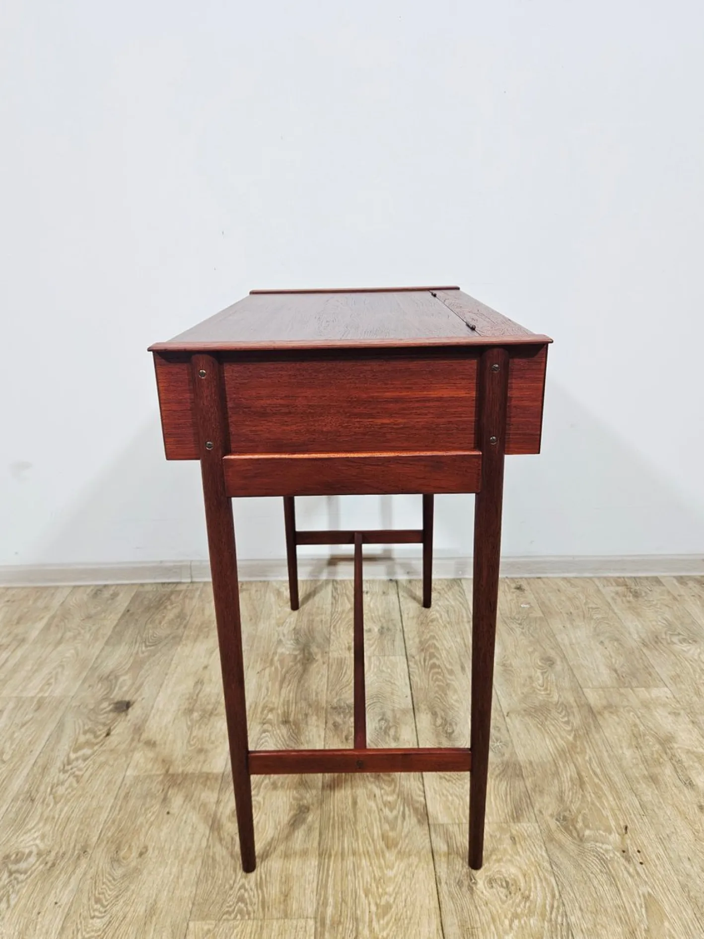 Skandinavischer Vintage Frisiertisch aus Teak, 1960er
