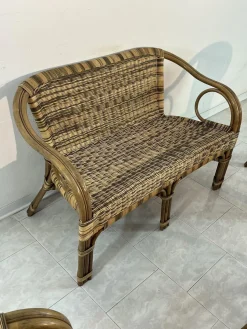 Sofa und Sessel aus Korbgeflecht mit Couchtisch, 1960er, 4er Set