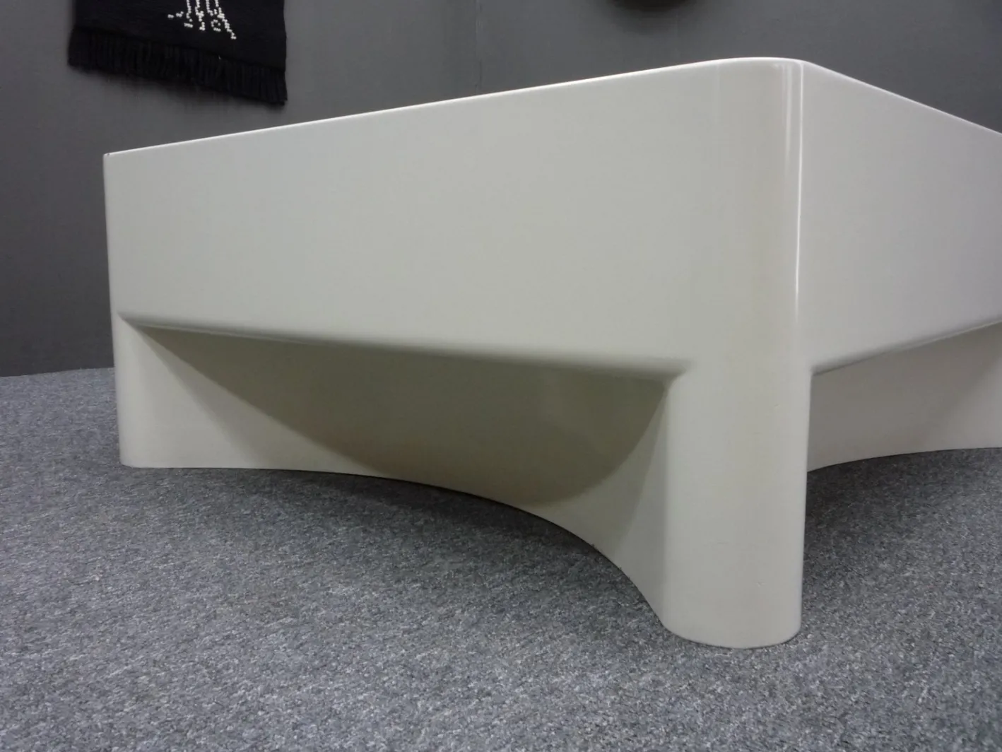 Space-Age Fiberglas Blumenbehälter von Vissmann, 1982er