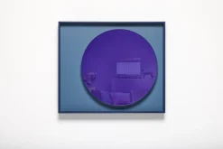 Spiegelmond mit Rahmen aus blauem Glas & lackiertem Holz von Reda Amalou Design