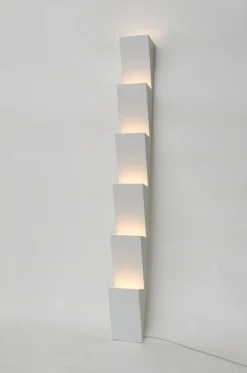 Steps Stehlampe von Atelier Areti