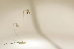 TF310 Stehlampe aus satiniertem Messing von Daluce