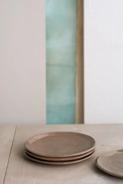 Tiefer Brunch Teller aus Holz von Kana London