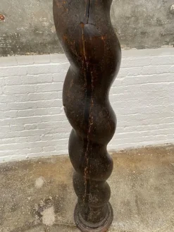 Torchere mit gedrehter Säule, 18. Jh.