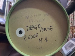 Unghia Bodenspiegel mit Nagel- oder Lippenstift in Grün, Milan