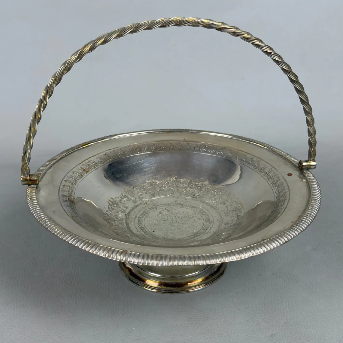 Versilberter Korb, 1800er
