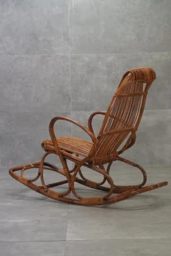 Vintage Schaukelstuhl aus Korbgeflecht, 1950er
