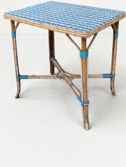 Vintage Tisch aus gewebtem Rattan, 1950er