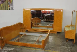 Walnuss Wurzelholz Schlafzimmer Set von Osvaldo Borsani, 1950er, 3er Set