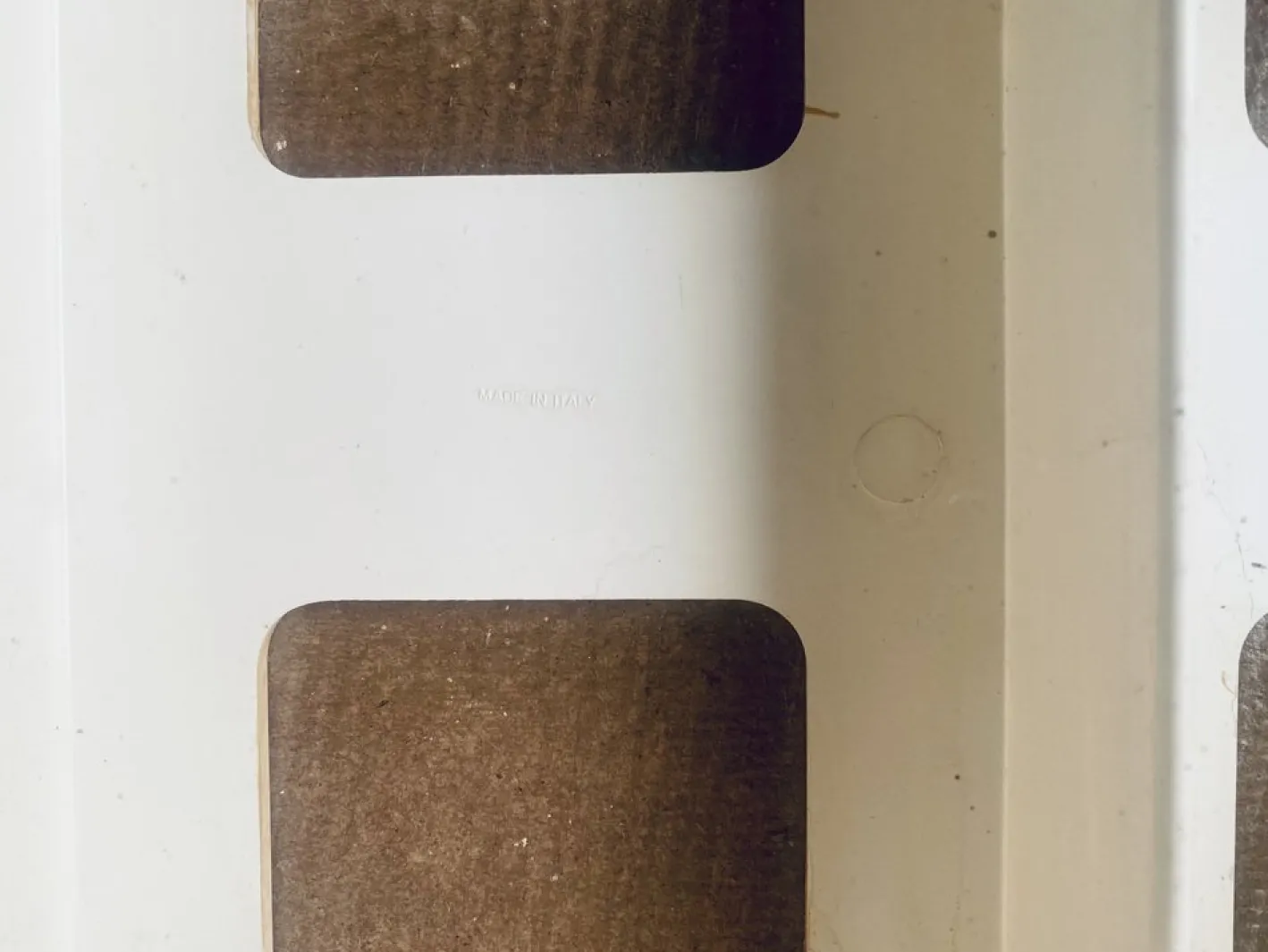 Weißer italienischer Frisiertisch & Stuhl von Studio Kastilia, 1970er, 2er Set