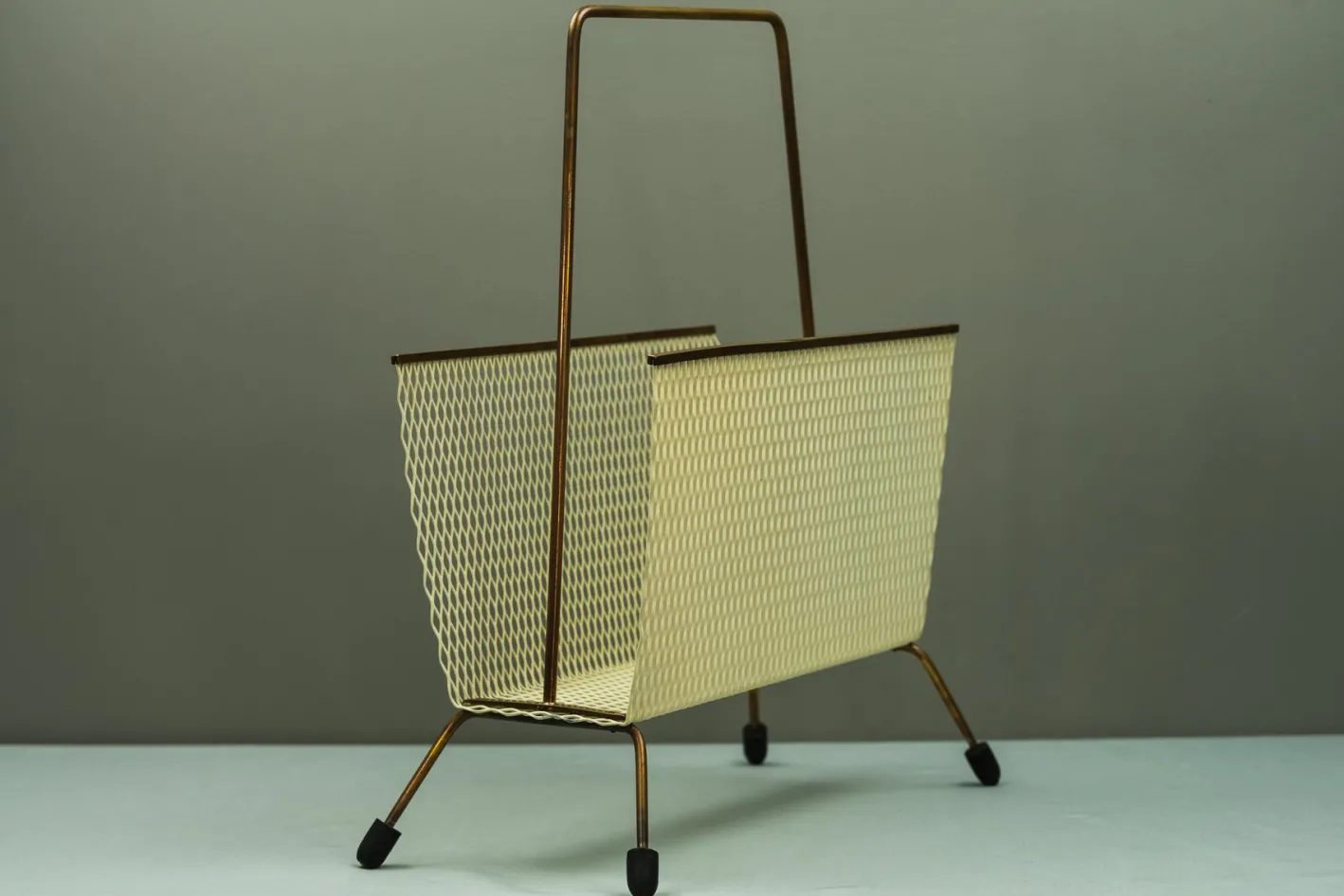 Zeitungsständer, Wien, 1950er